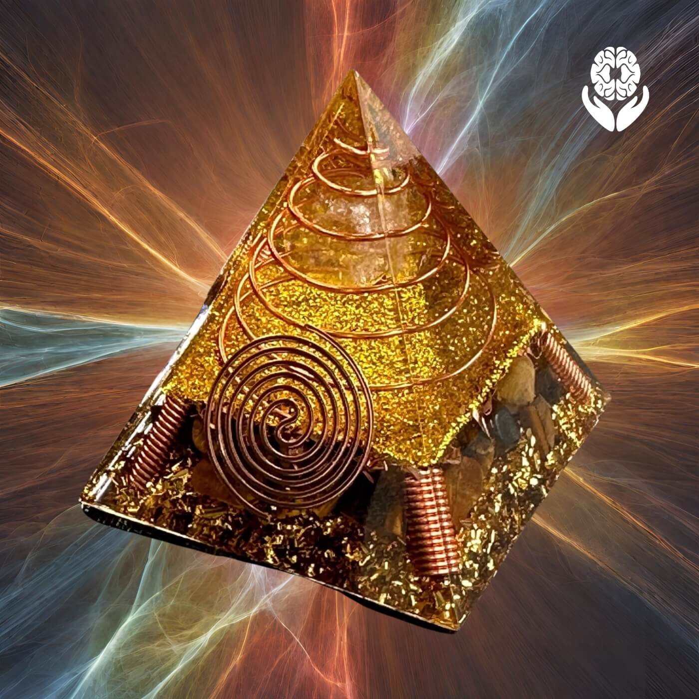 Piramide Orgonite con sfera di cristallo e avvolgimento in rame - A51 Benessere Shop